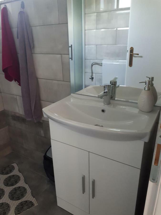 Apartmani Korina Starigrad Paklenica Exterior foto