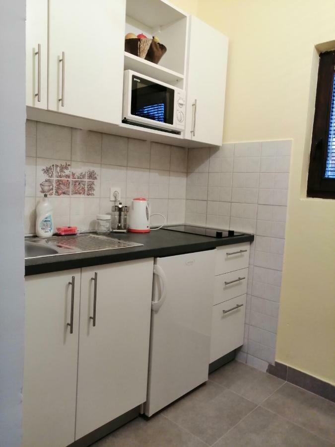Apartmani Korina Starigrad Paklenica Exterior foto