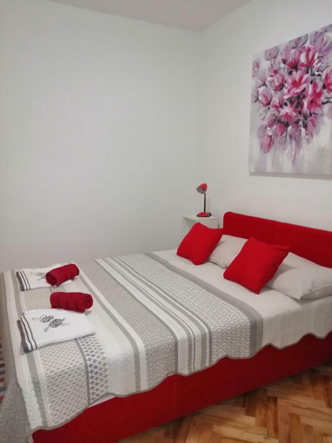 Apartmani Korina Starigrad Paklenica Exterior foto