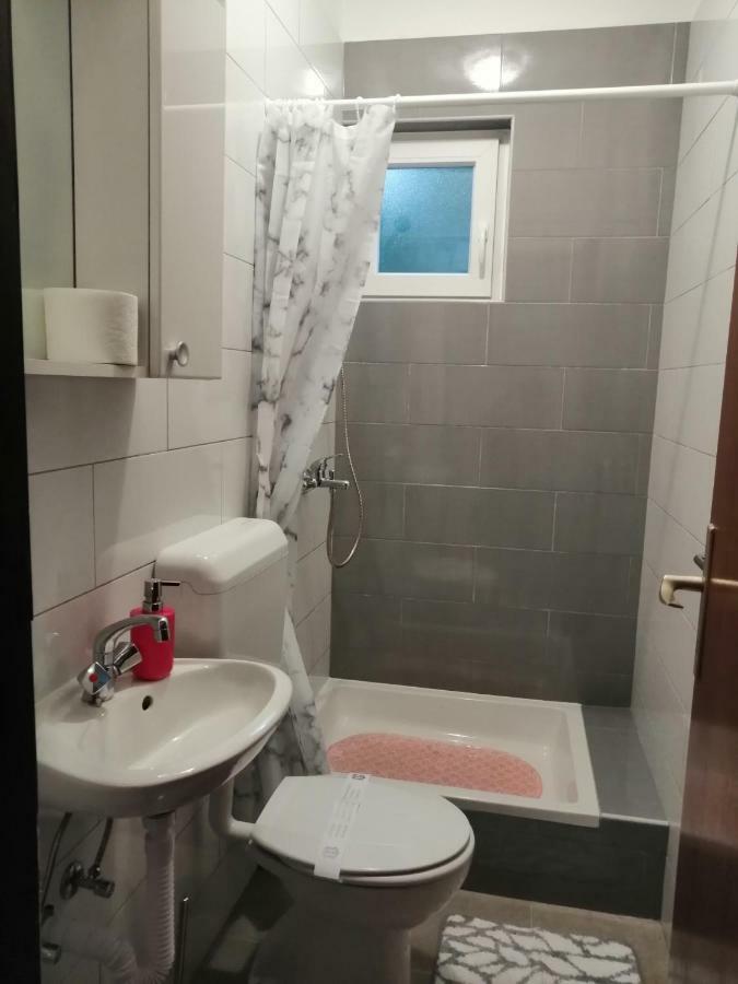 Apartmani Korina Starigrad Paklenica Exterior foto